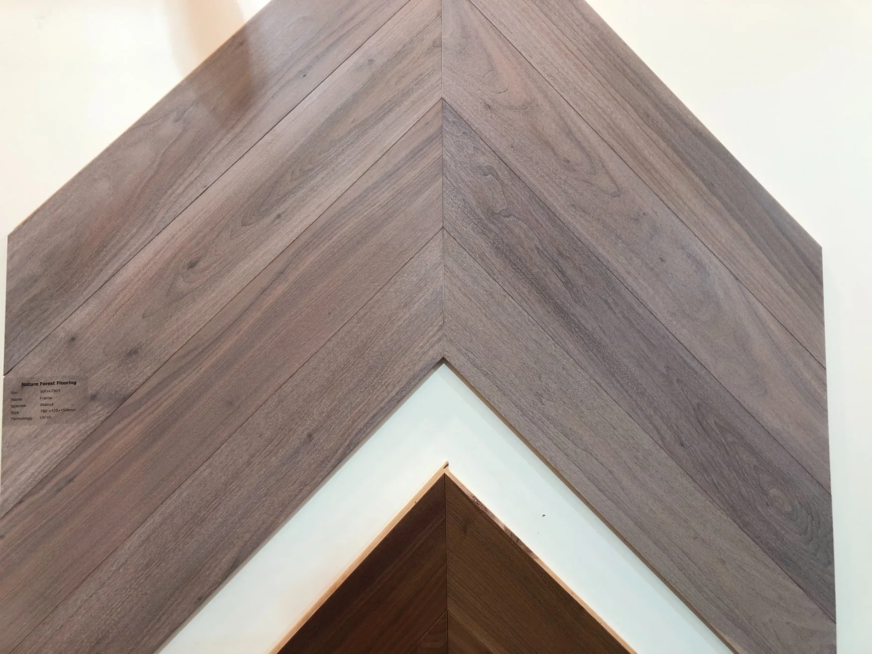Chevron Fishbone Spc Laminate Engineered Hardwood Wood Wooden Oak Walnut Flooring