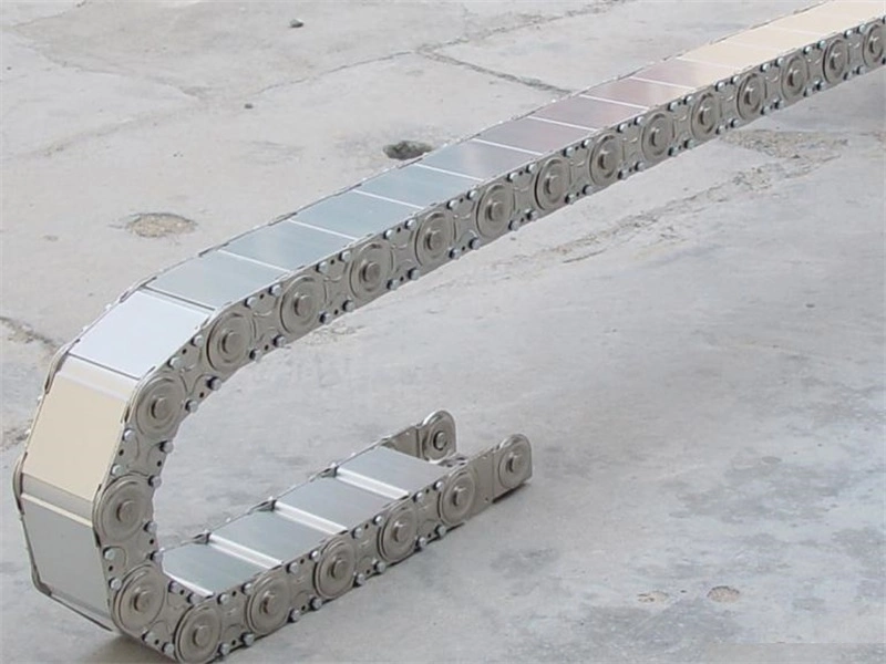 Closed Steel and Aluminum Drag Chain Metal Tank Chain