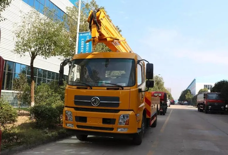 12-18m de la plataforma de trabajo de la antena de Dongfeng High-Altitude plataforma alta operación carretilla