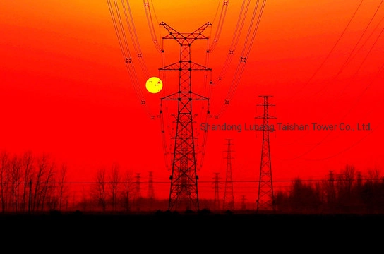 Torre de transmisión de energía eléctrica de acero