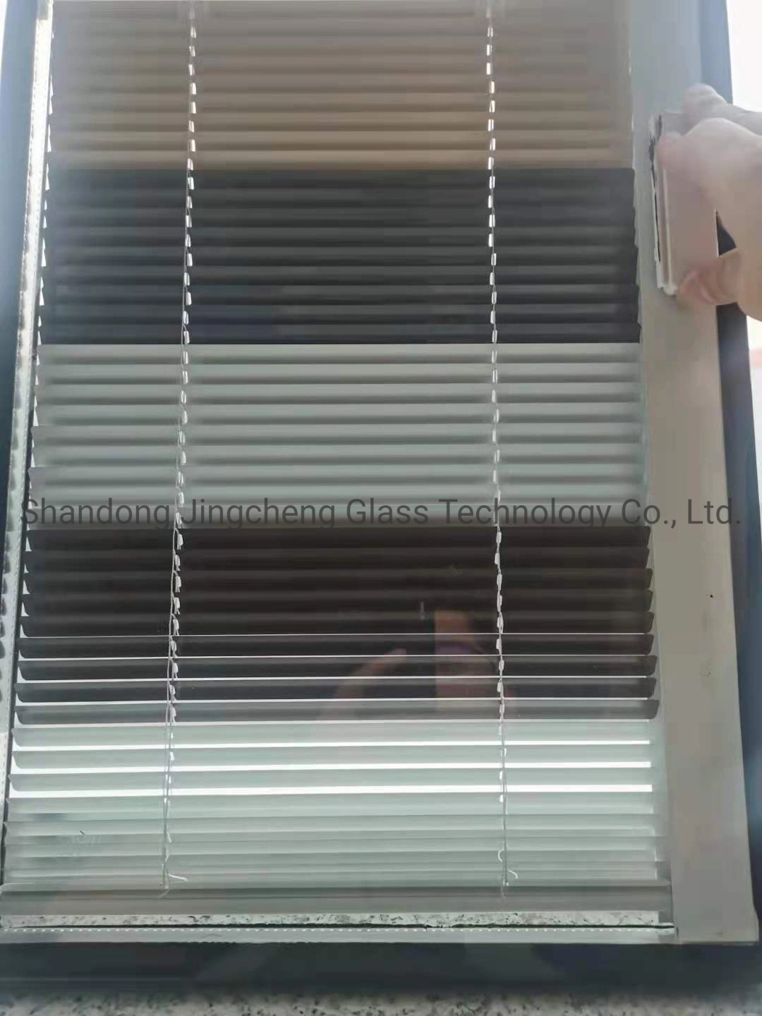 Hollow Louver/Sandwich Hollow Louver/ Toughened Hollow Shutter for Home Windows