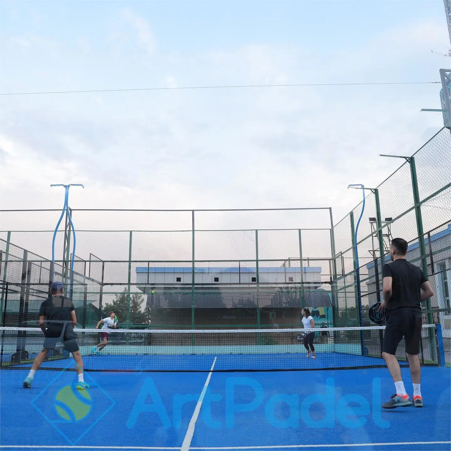 Высококачественный спортивный корт Падел для тенниса в помещении Падель Или на улице