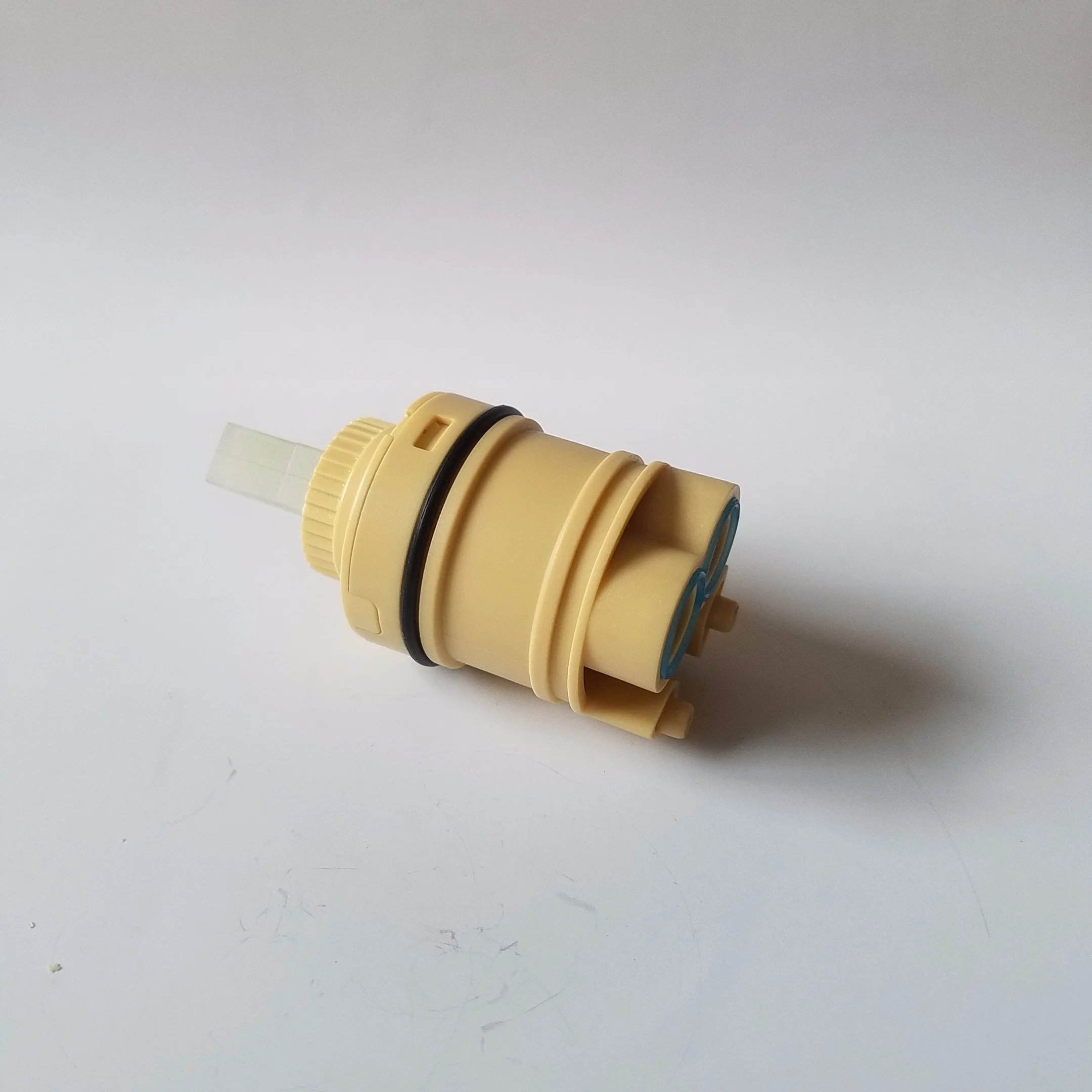 35mm Kitchen Faucet Cartridge -Side-Outlet with Distributor