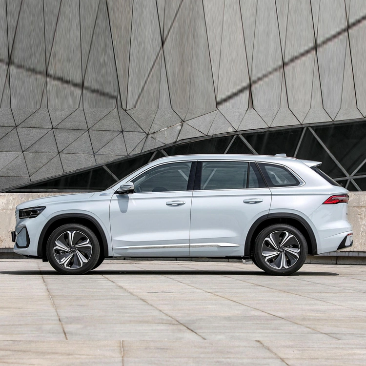 Fabriqué en Chine 2023 Nouvelle Automobile Geely Monjaro Tuggela Xingyuel SUV 4WD Awd Bon marché Véhicules à essence à grande vitesse Voitures à essence hybrides électriques Tugella