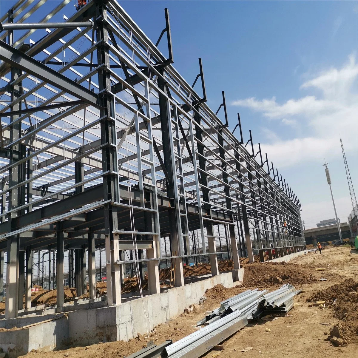 Cheap lumière Peb Structure en acier de construction des hangars de l'atelier usine-entrepôt fabricant de la Chine