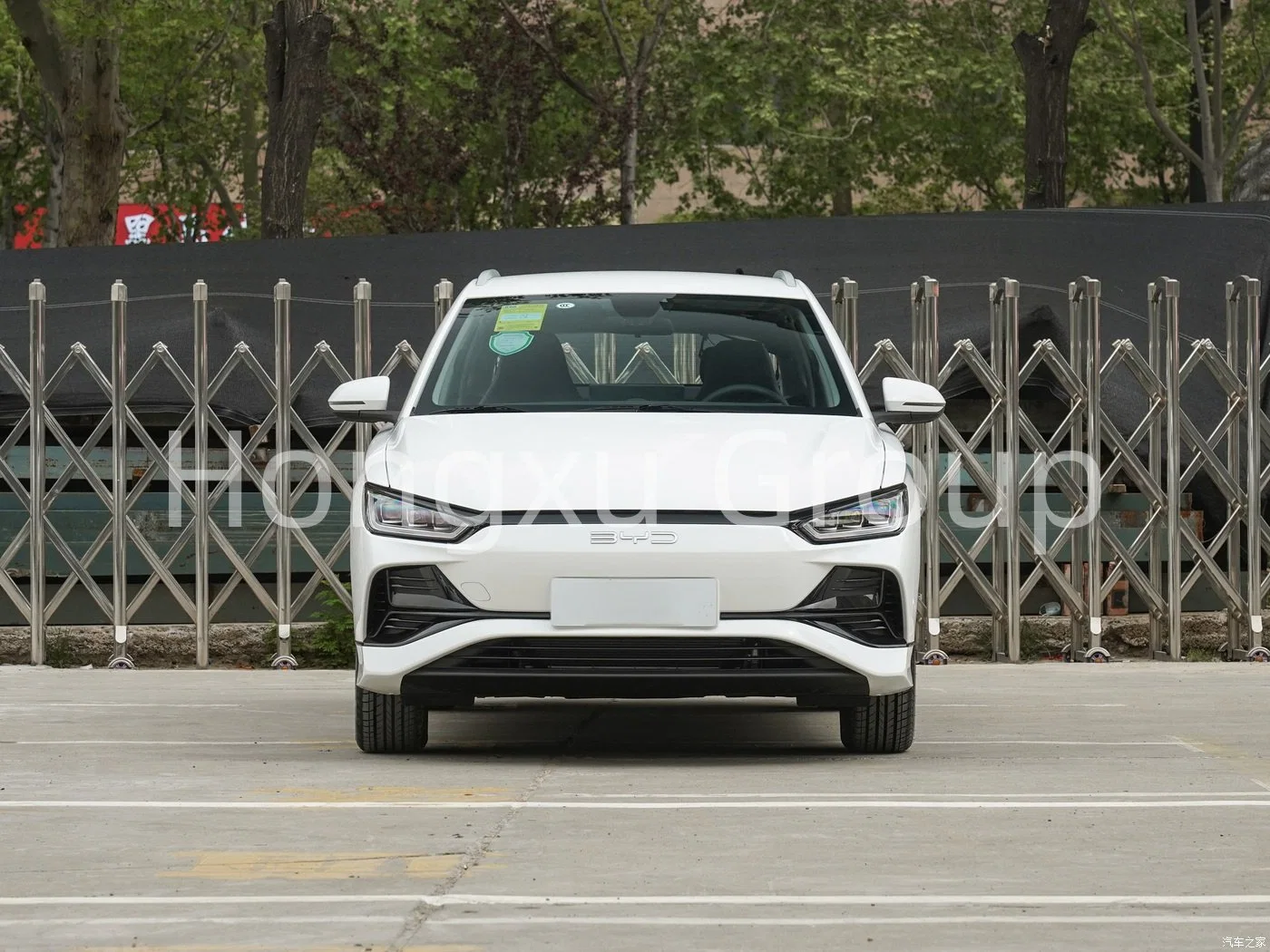 Voitures d'occasion neuves BYD E2 2023 édition de luxe avec Charge rapide 5 portes 5 sièges et climatisation Nouveau Véhicule électrique énergétique populaire en Chine