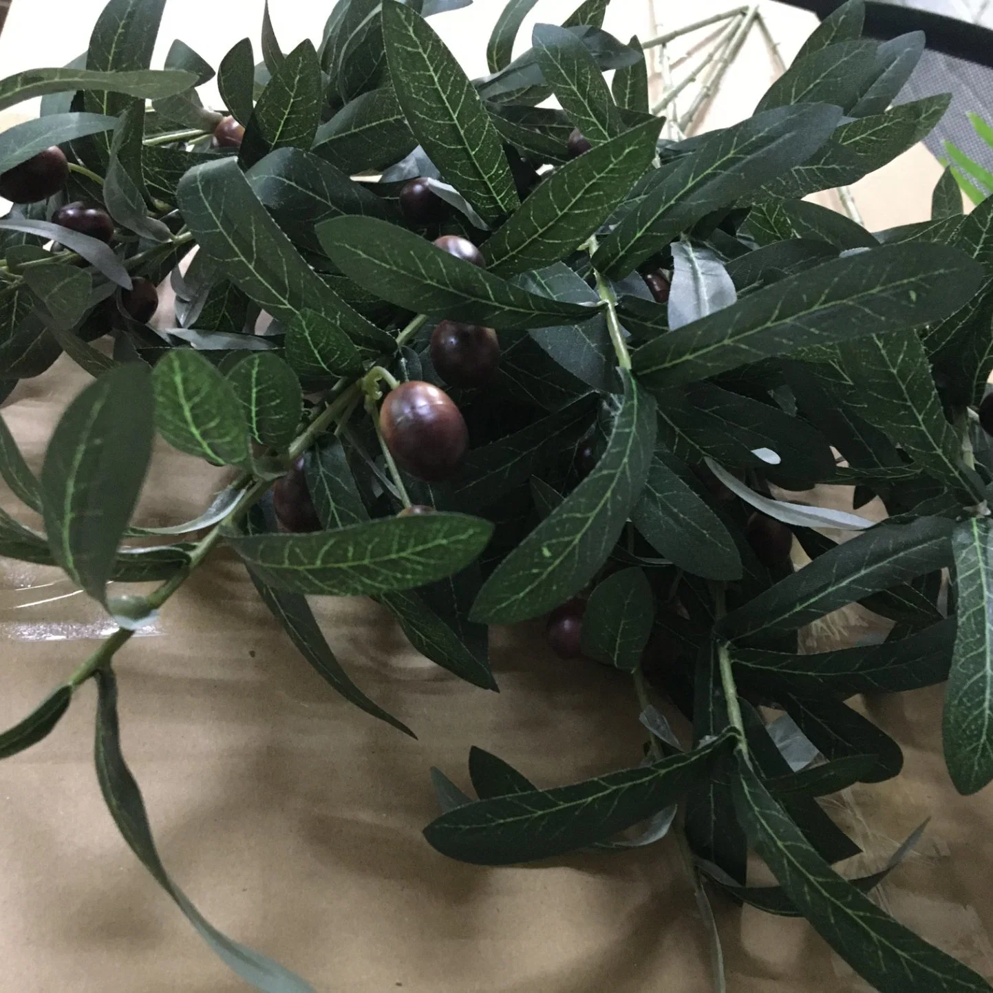 Silk Artificial Leaves Green Leaves Artificial Smooth Cloth Artificial Olive Leaves