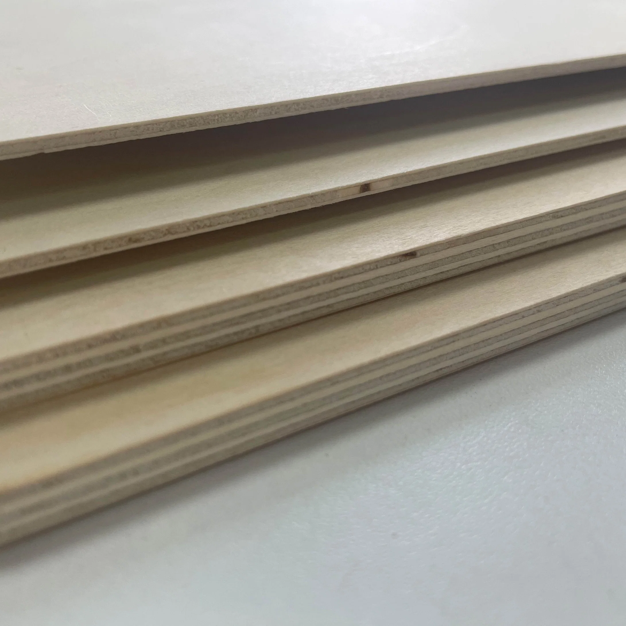 1525x1525mm Full Birch Plywood WBP colle pour fabricant de haute qualité