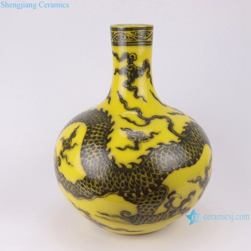 Yellow Color Twisted Flower Chinese Dragon Pattern Ceramic Globular Flower Vase