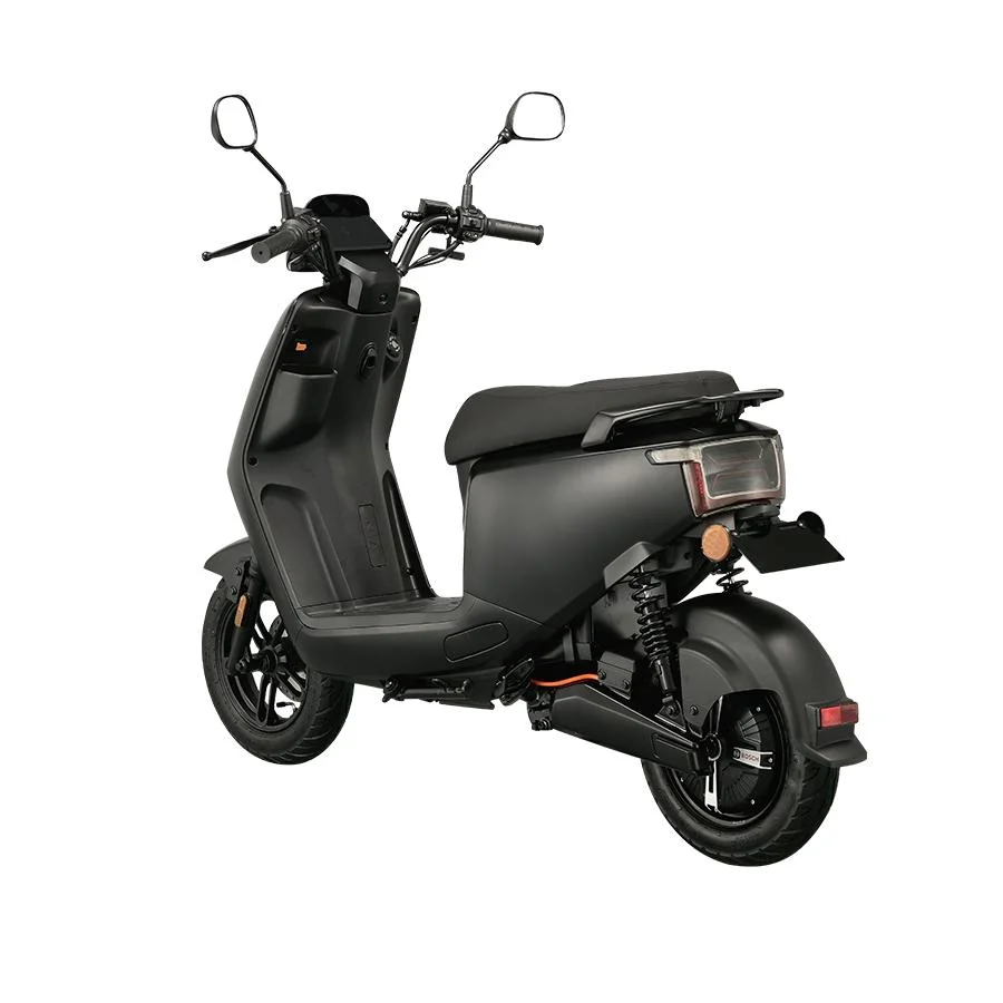 EEC High Speed E Scooter with 2000W Powerful Motor Electric Motorcycle E Scooter