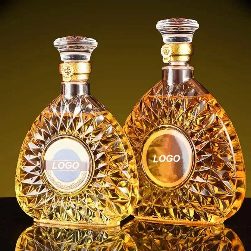 Empty Unique Hot Selling Hexagon Whiskey Glass Bottle, High quality/High cost performance  Glass Bottle 700ml Gin Empty Glass Bottle Bottle Glass Bottle with Cork 500ml