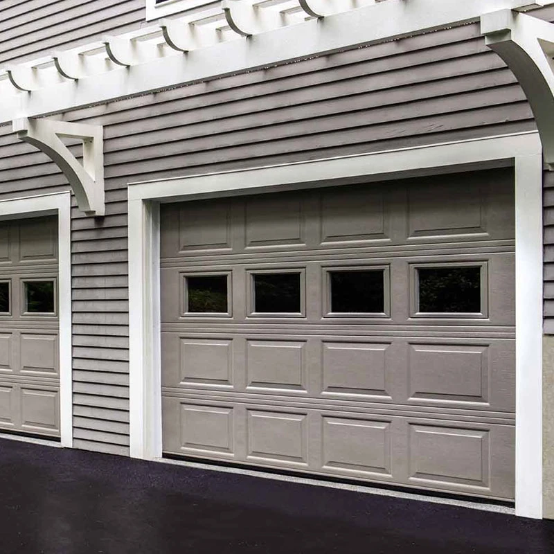 Portas de garagem em madeira com porta para peões porta seccional