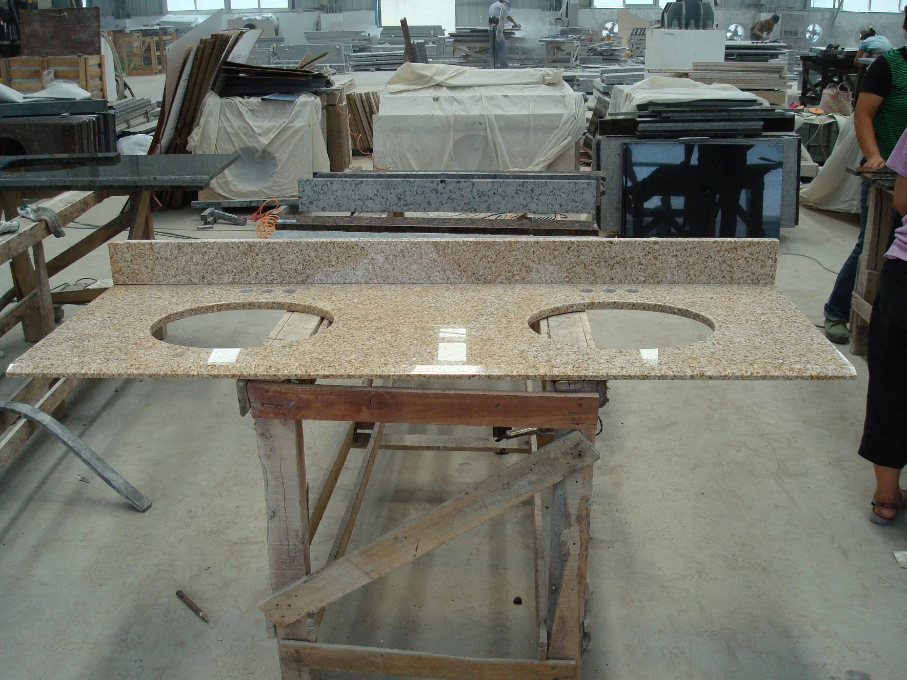 Customized Crema Marfil Marble Beige Color Countertop/Kitchen Top/Vanity Top