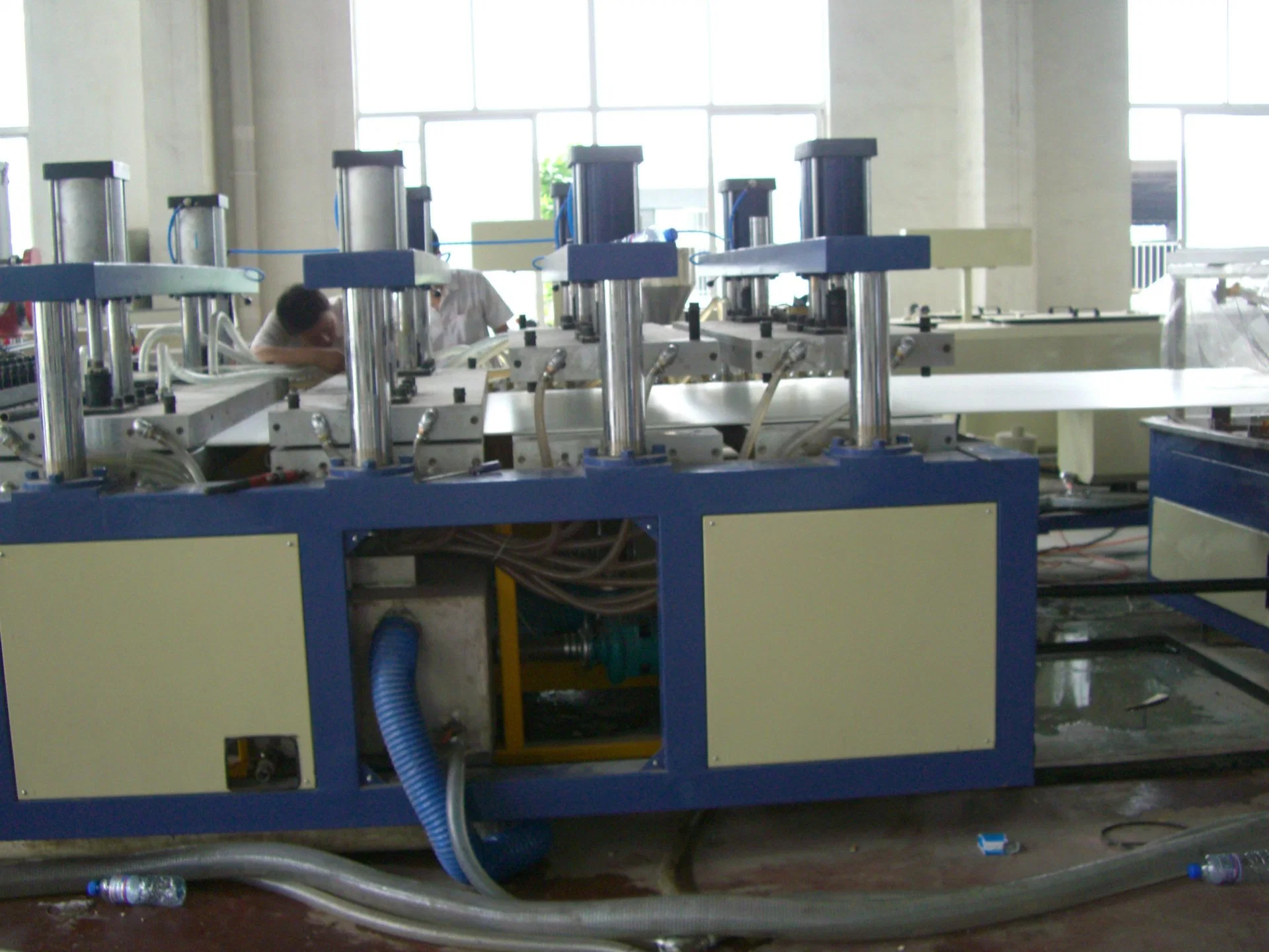 PE PP and PVC Wooden Foamed Panel Extrusion Line Plastic Machine