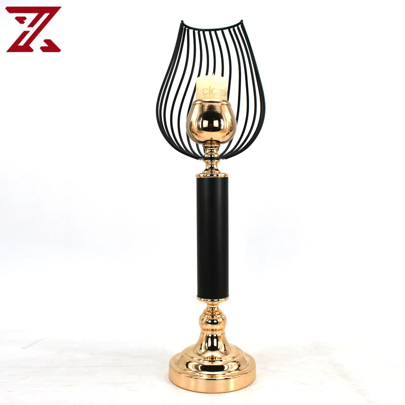 Directa de Fábrica moderna forma de linterna de metal dorado candelabro de hierro Decoración