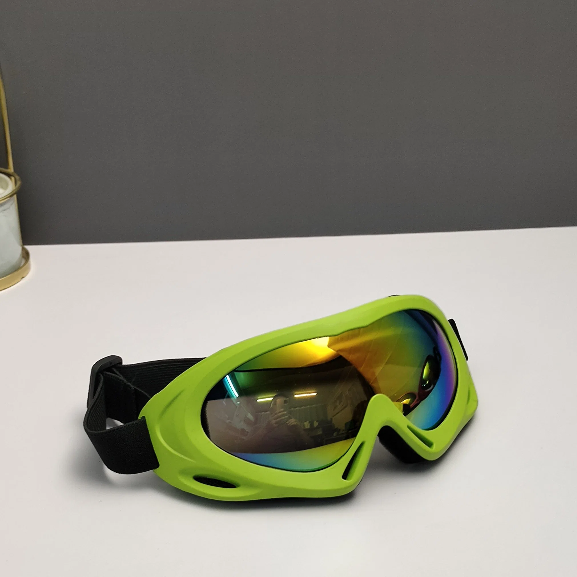 Commerce de gros 2023 Nouveau Amazon Hot la vente de lunettes de ski des lunettes de sport