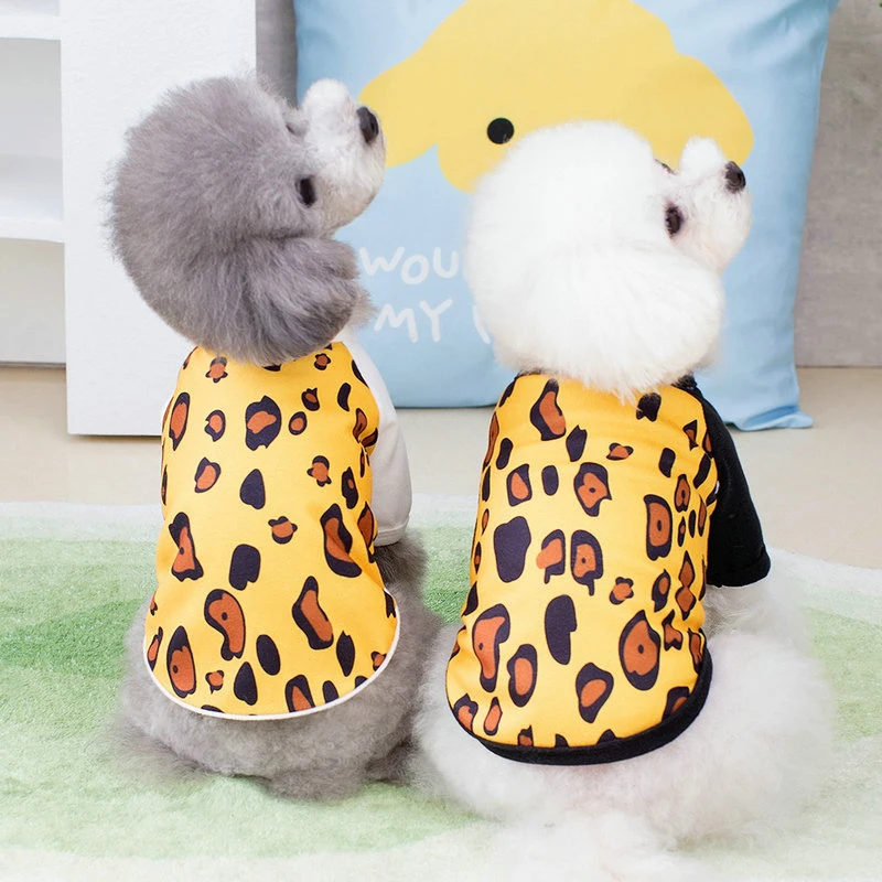 Designer Clothes Leopard Print Pet Clothes New Style Dog Garment Spring Summer Dog Clothing T-Shirt
