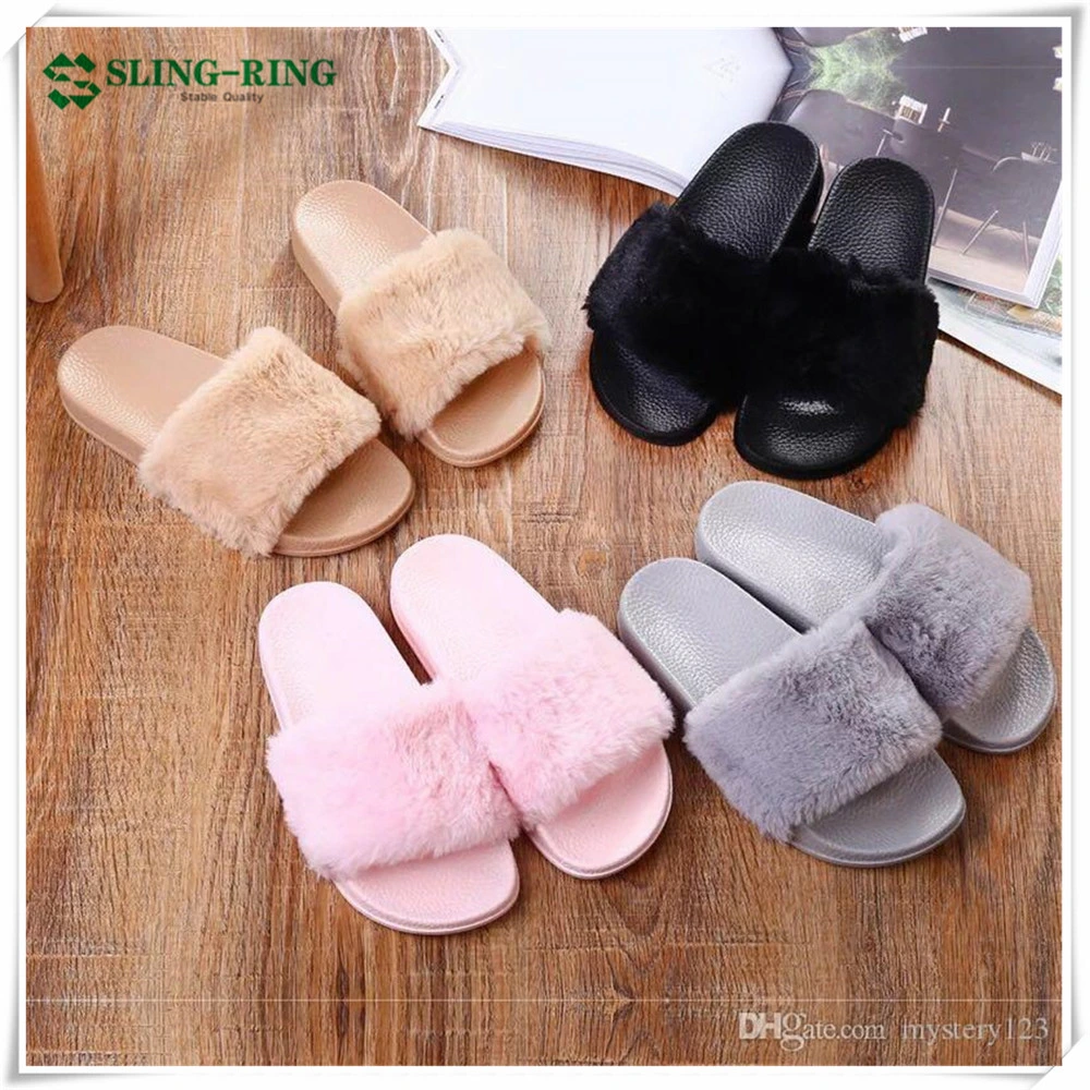 Wholesale/Supplier Fashion Flat Fluffy Fur Women Slippers for Home