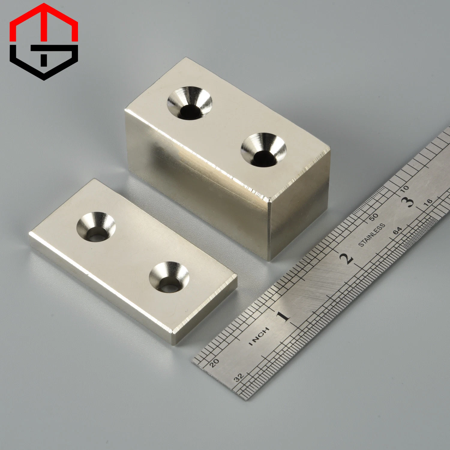 Custom China N35-52 Countersunk Super Strong Neodynium Magnet Nickel Treatment