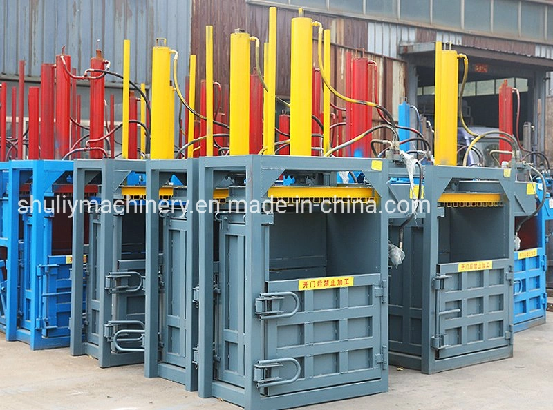 Small Vertical Type Waste Clothing Film Scrap Baler