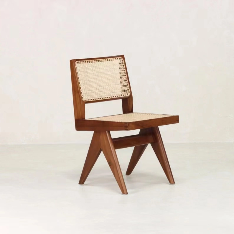 Nordic Style Pierre Jeanneret Chair Chandigarh Chair Massivholz Rattan Essstuhl mit Rückenlehne