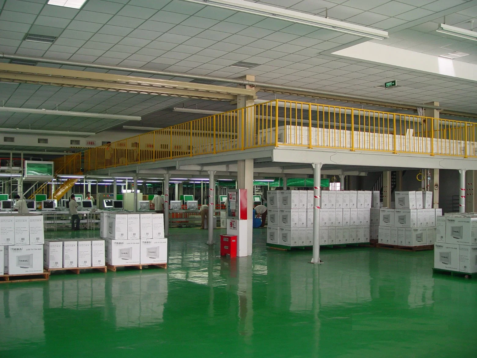 Fabricado na China Multi-Tiers pesados protecção anticorrosiva em armazenamento de armazém com Plataforma de mezanino de aço para sistema de racks.