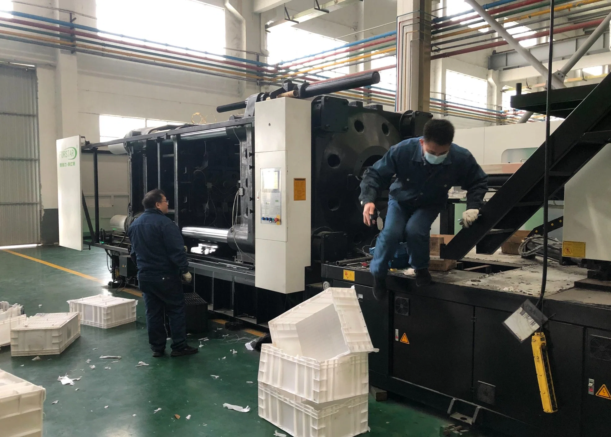 Forstar- Box injection molding machine, high speed, Stability,Save Energy, High quality/High cost performance , Reasonable Price