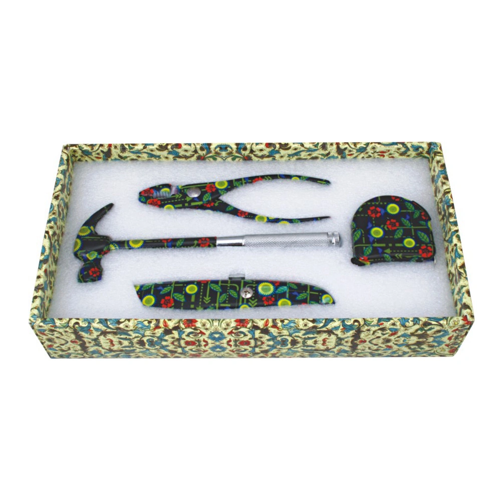 Allover Printed Floral 4 Pieces Hand Tools