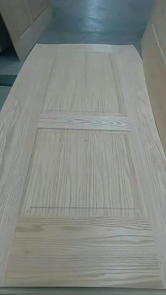 Puertas de madera Panel de piel con superficie de chapa