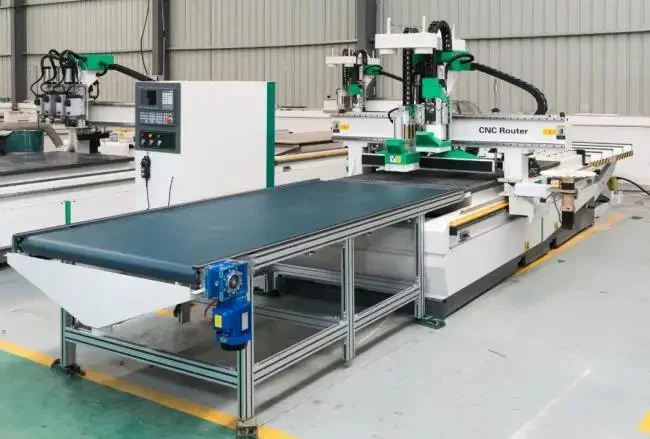 Tala Router CNC 1530 puerta de madera Carpintería de la máquina La máquina de grabado