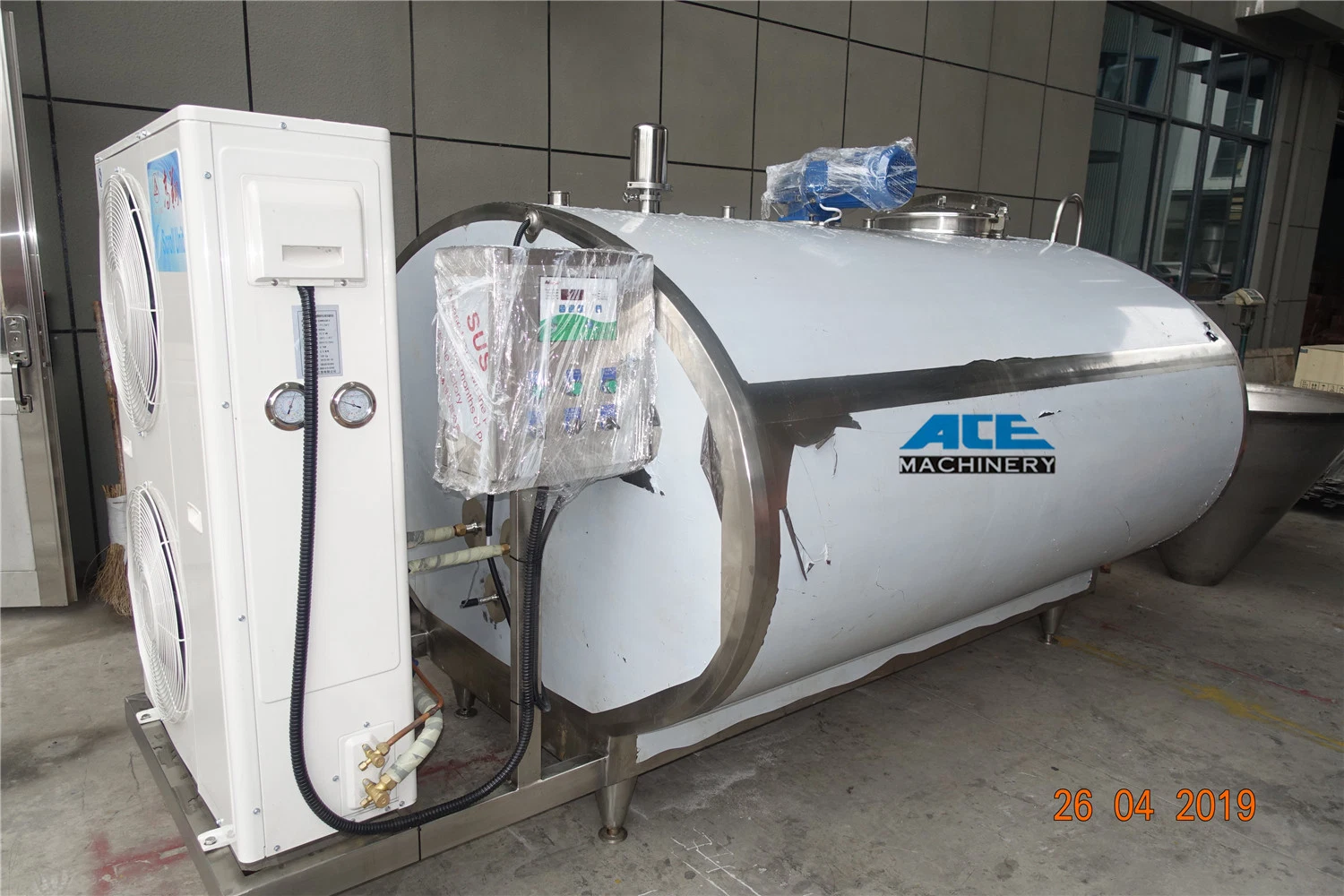 Best Price SS304 SS316L Stainless Steel 1000 3000 5000L Fresh Milk Chilling Machine Cooling Tank