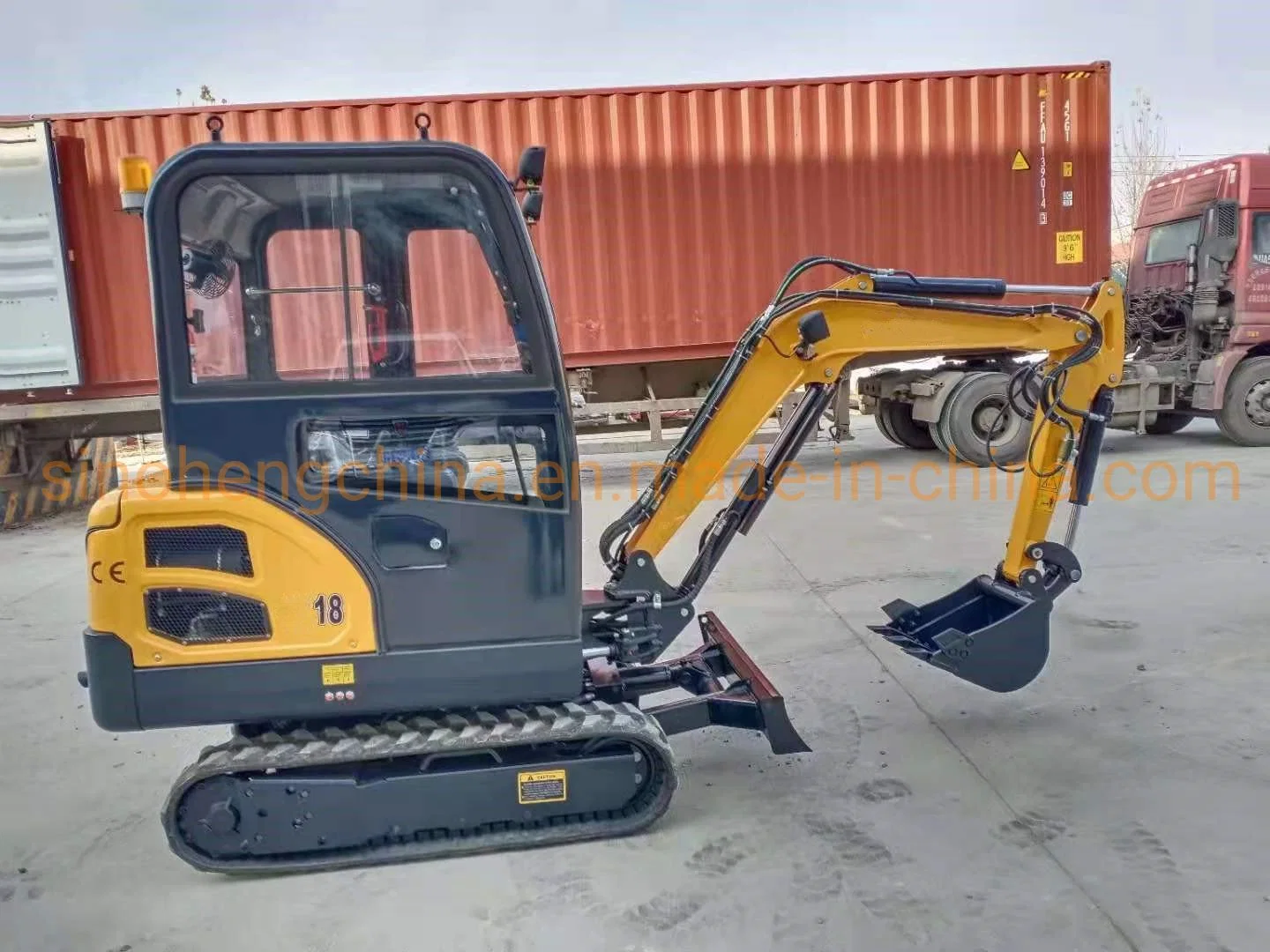 for Sale Hydraulic Mini Crawler Digger with Good Quality Xn08