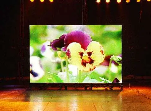 0.3072m^2 Shopping Guide Fws Cardboard, Wooden Carton, Flight Case Flexible Display Panels LED Screen