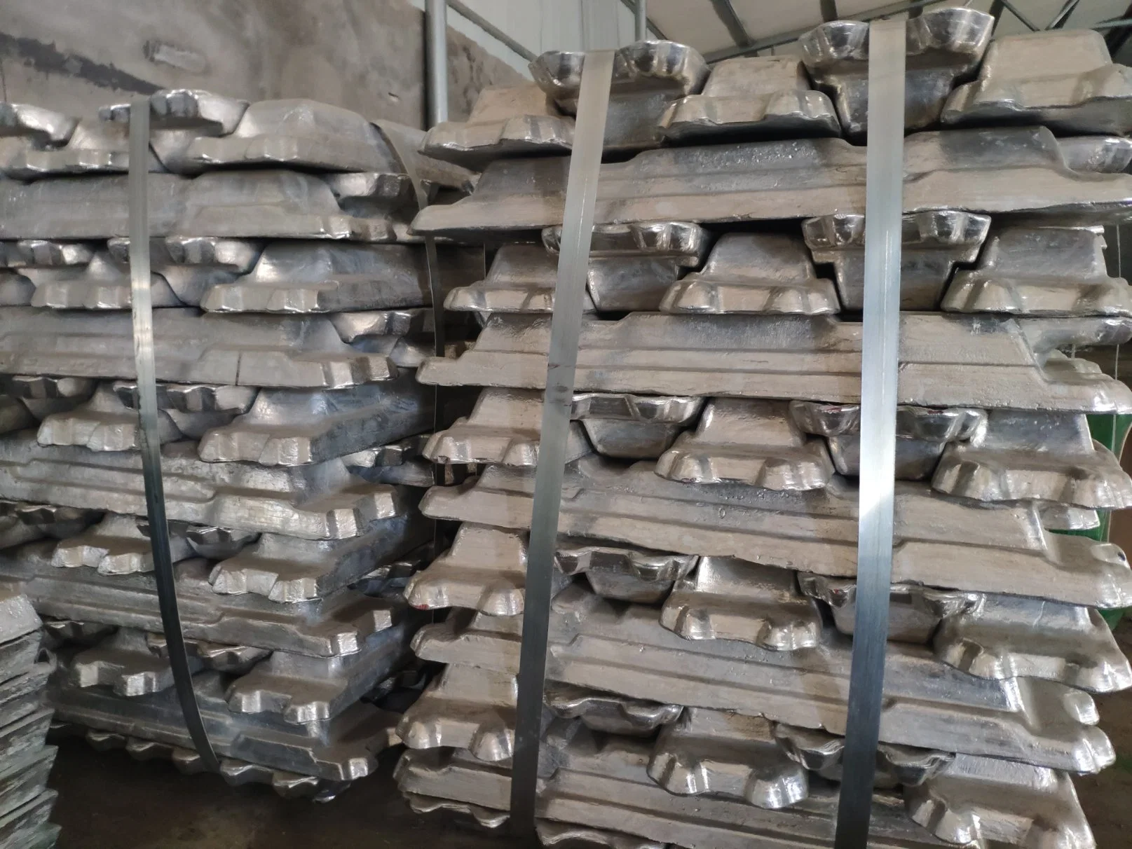 Top Quality High Purity Lead Aluminium/Aluminum Alloy Ingot 99.97% Min Hot Sale in China