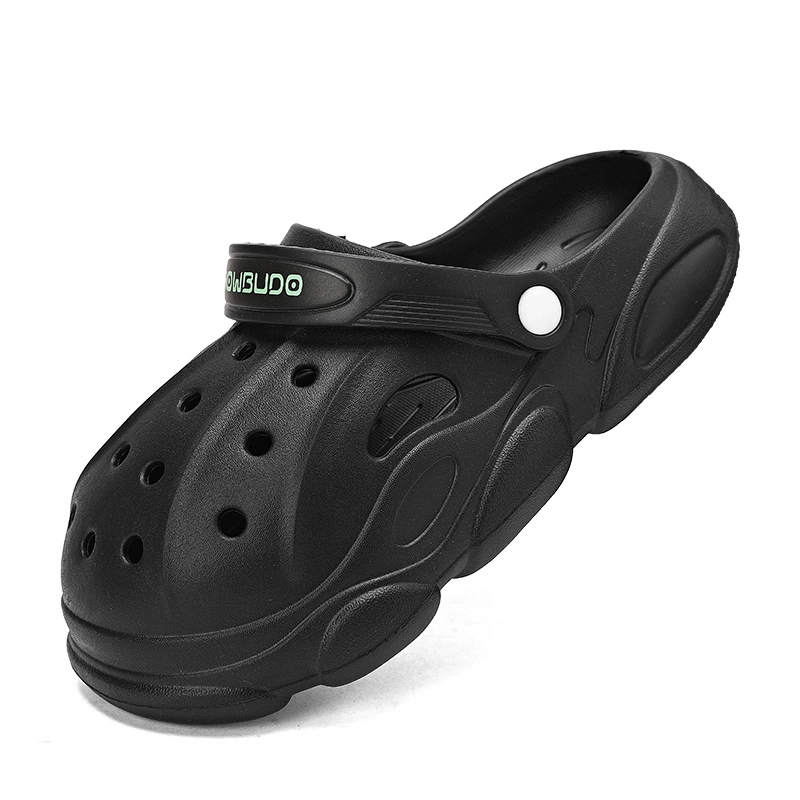 Nouvelle conception lumière confortable anti-patinage Les chaussures de plage Black EVA Clog de jardin