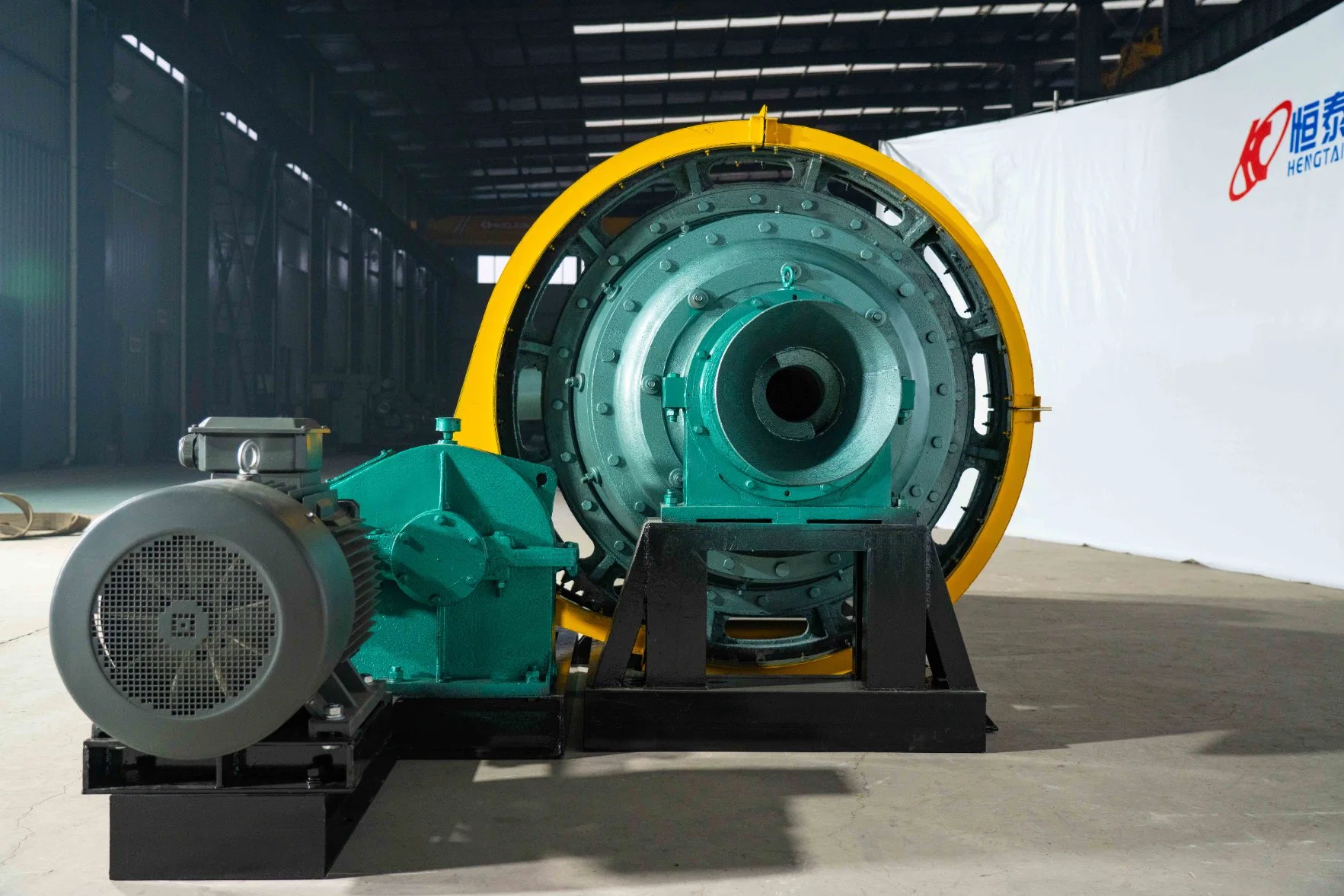 High Performance Small Mini Diesel Engine Mineral Processing Limestone Stone Quartz Copper Ore Coal Power Gypsum Chrome Dry Wet Type Ball Mill Grinding Machine