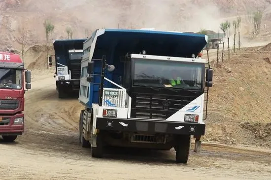 De nouveaux savoir-faire nu 40 d'emballage de la GAC~60 l'équipement minier de la capacité de GAC camion hors route