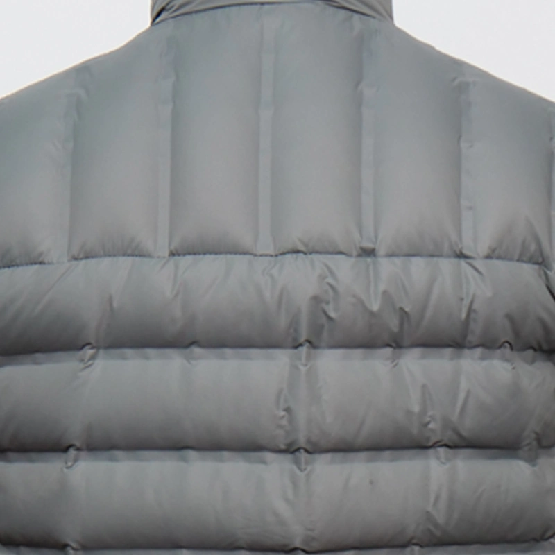 La preuve à froid de coton vêtements matelassés OEM Custom hiver Mens Down Jacket