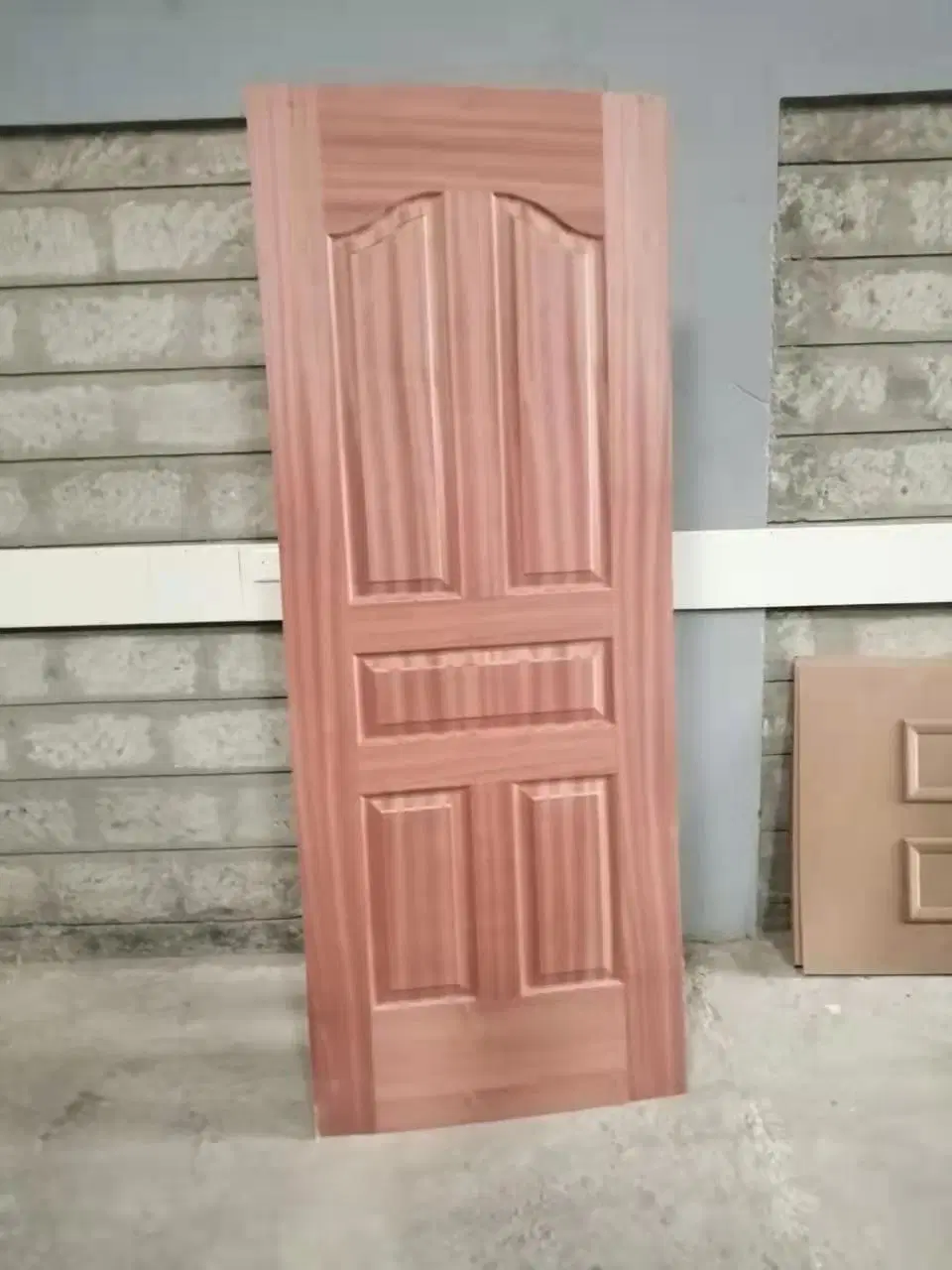 Puertas de madera Panel de piel con superficie de chapa