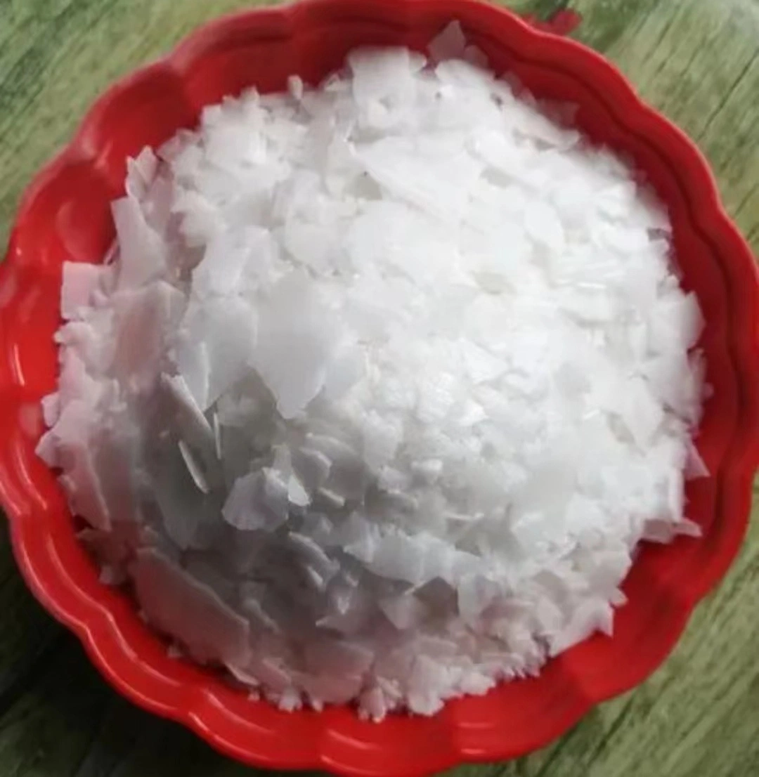 Hot Selling Good Quality Industrial Grade CAS 1310-73-2 Naoh 99% Caustic Soda China