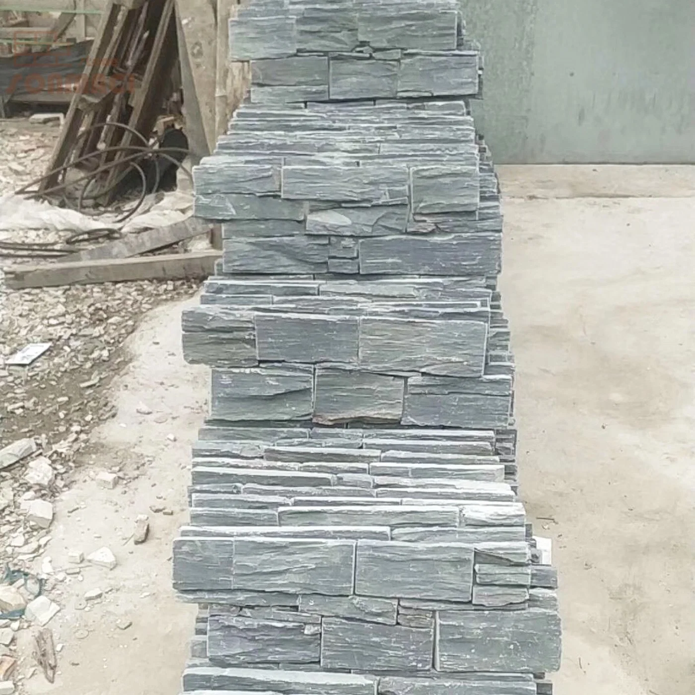 Black Slate Natural Stacked Stone Panels for Wall Decoration