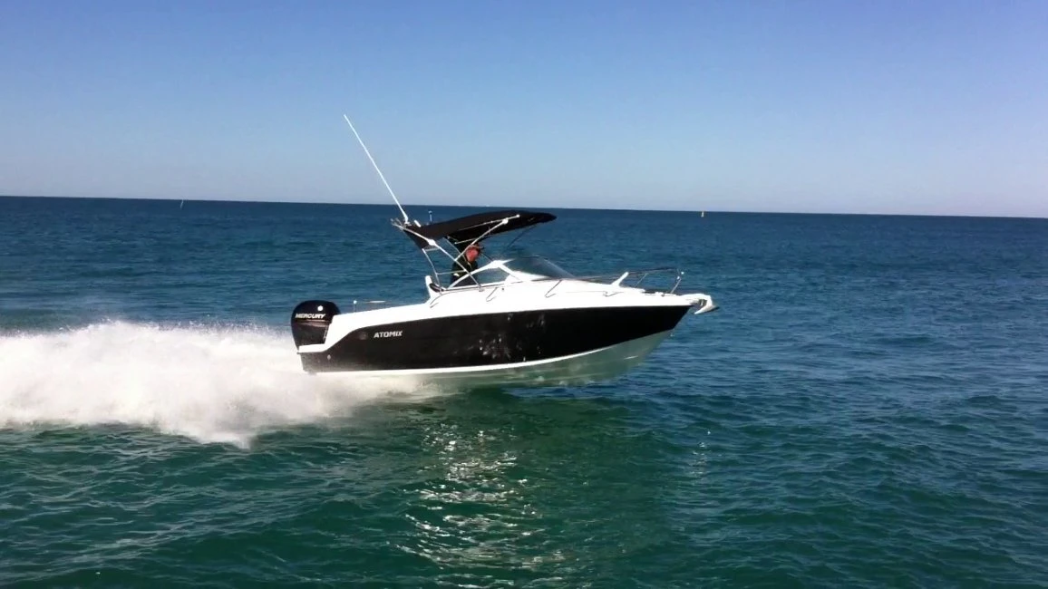 Yacht 5.6 M / 18 FT Aluminum Fishing Boat Cruiser CE Approved