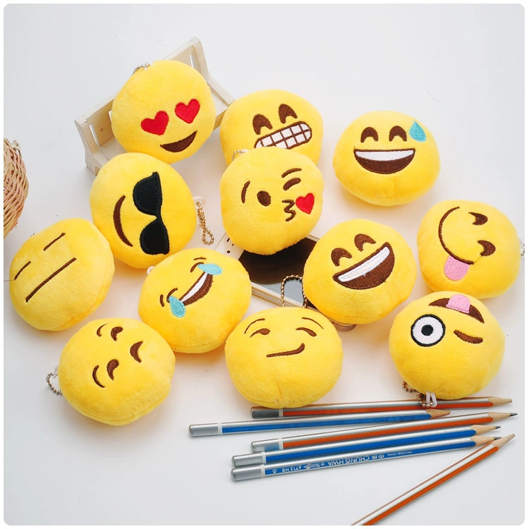 Emoji 10cm Peluche en vente Chaînette drôle et douce Jouet en peluche