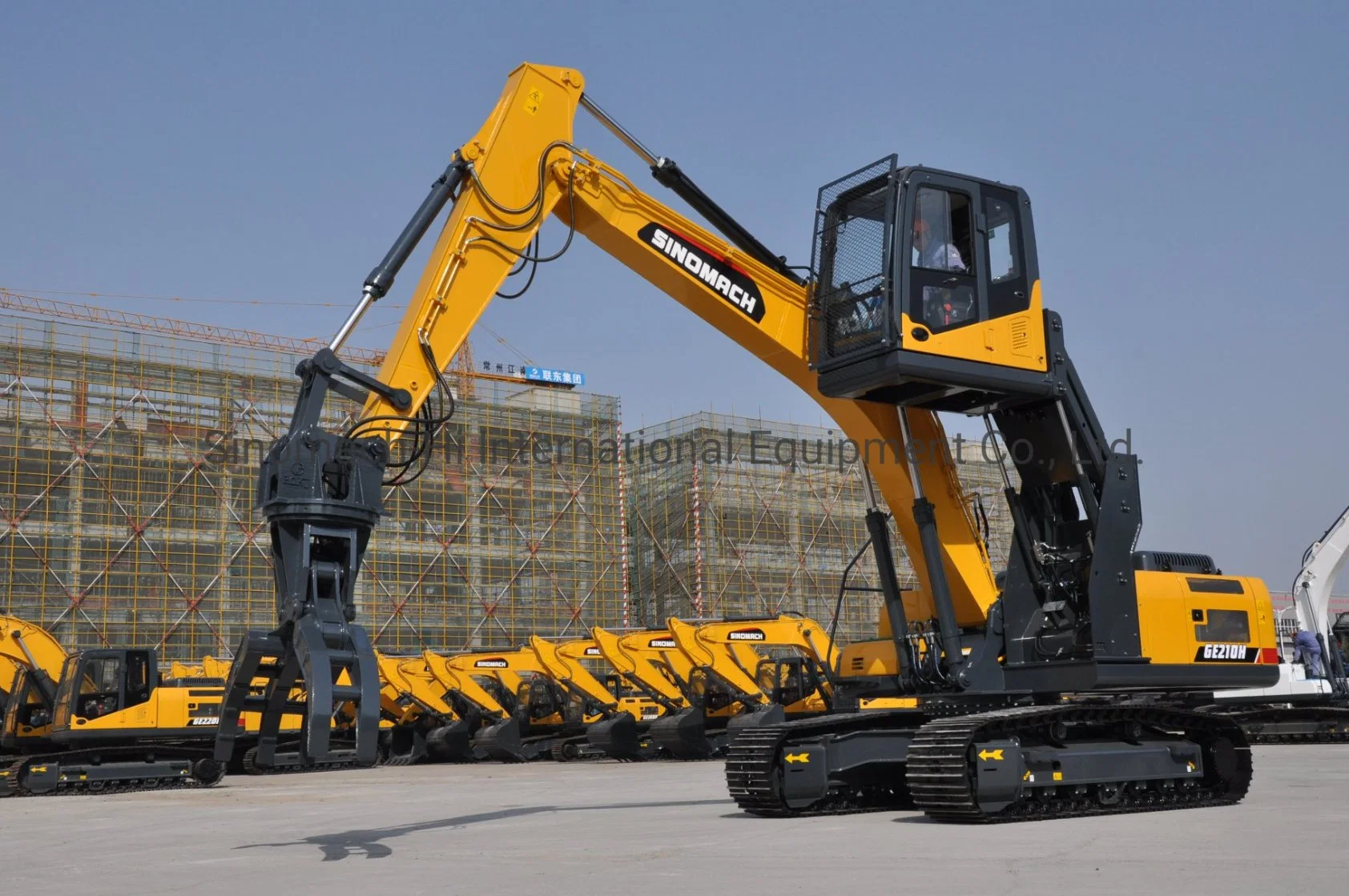 Changlin Sinomach New Style Lengthened Boom Excavator with Liftable Cabin