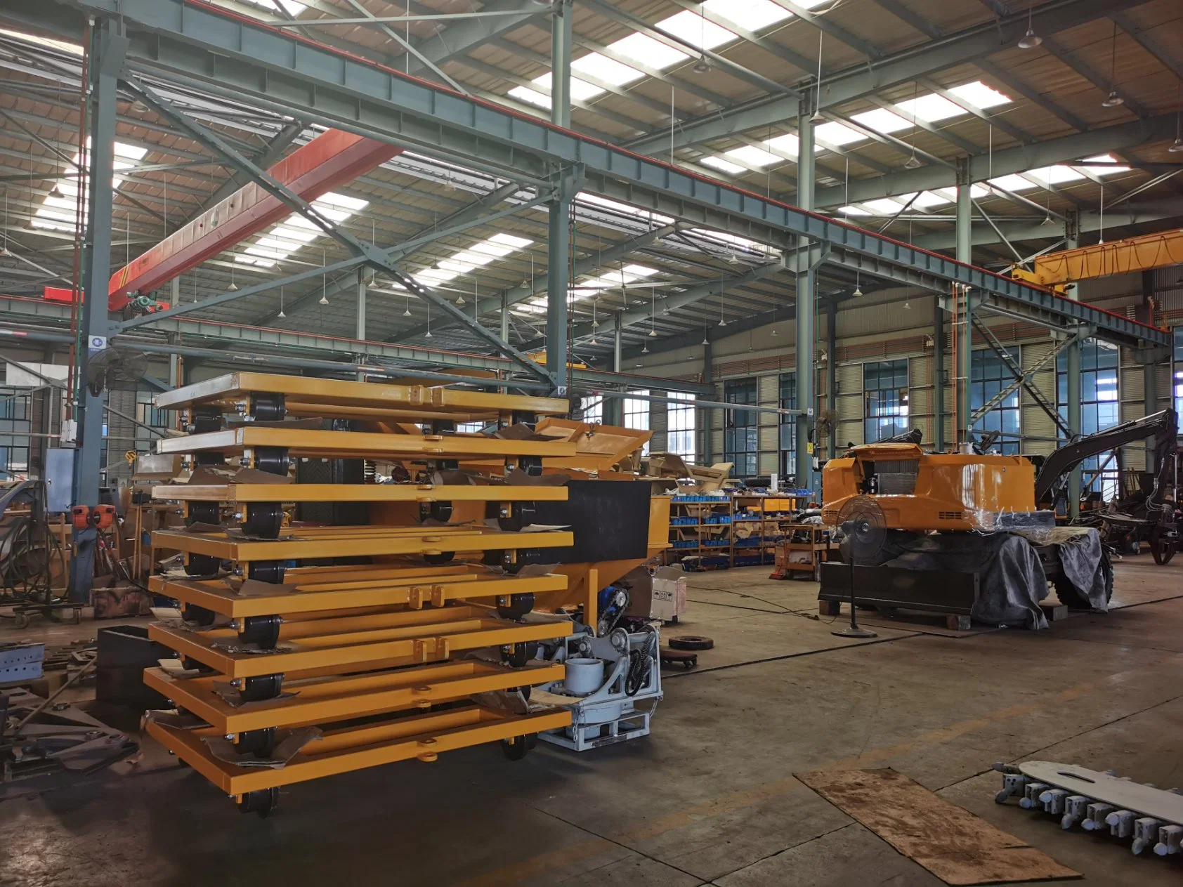 Track Maintenance Equipment for Ballast Shaping&Screening and Shoulder Profiling with Conveyor and Hopper Assembly