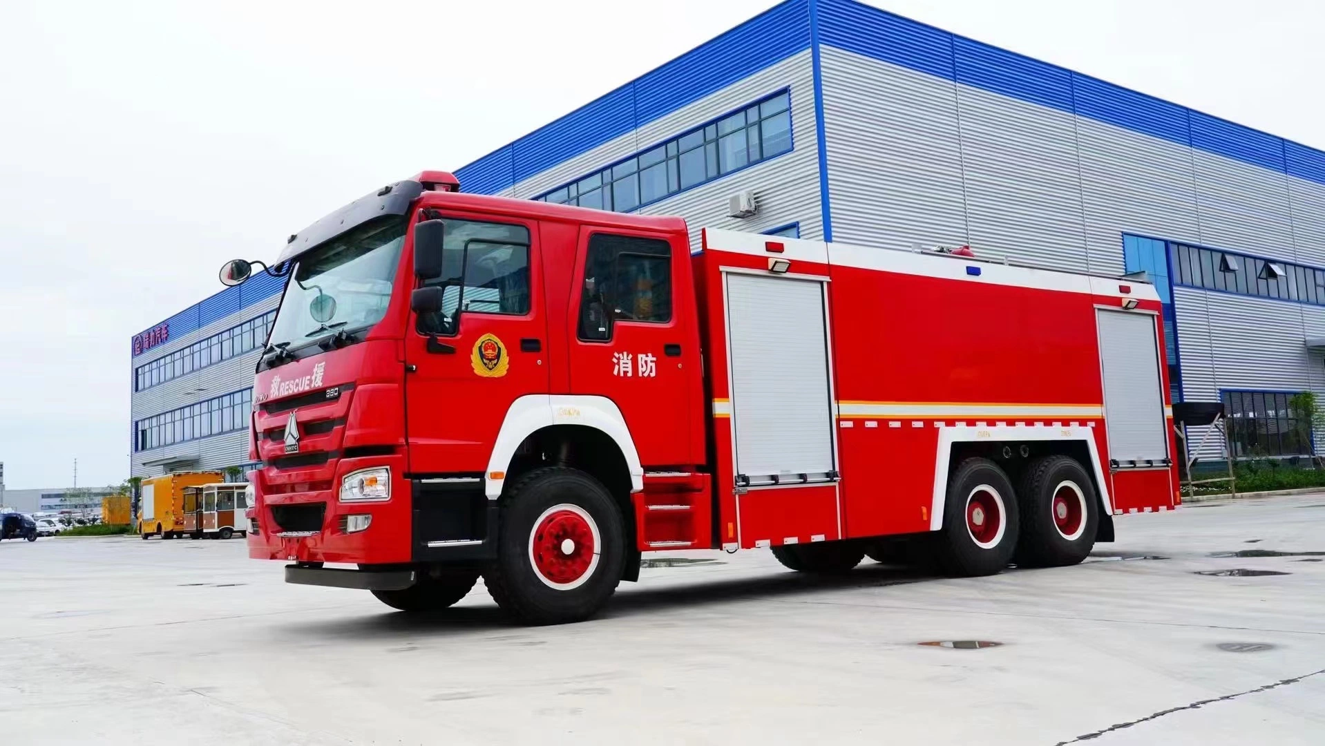 Brand New 6X4 Giga 12000L 14000L 15000L HOWO Foam Tank Fire Truck