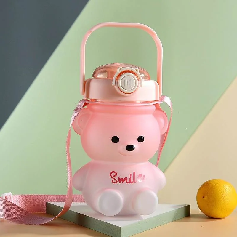 New Cute Gradient Color Bear Plastic Large Capacity Drinking Water Bottle Strap for Kid