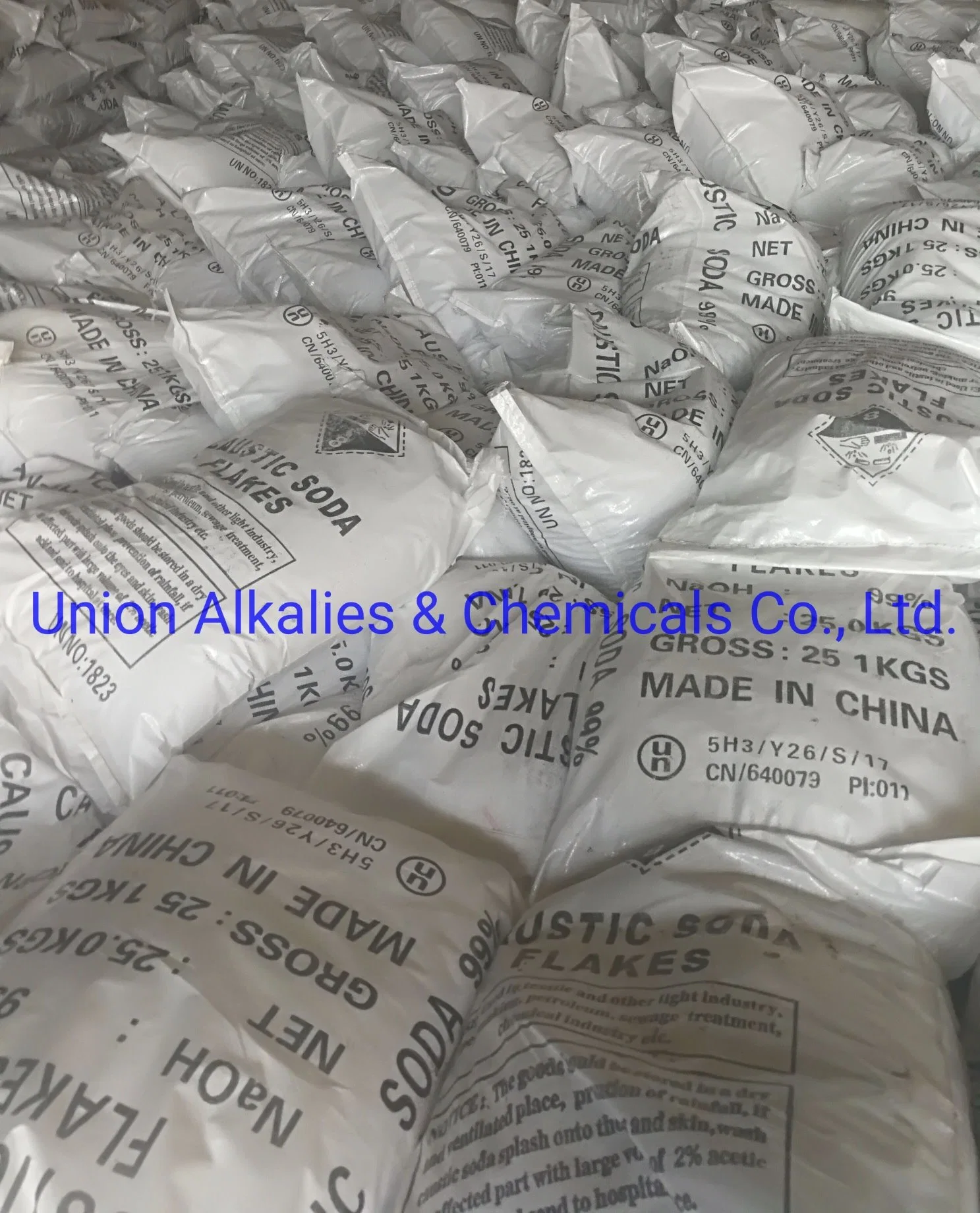 Caustic Soda 99% Flakes & Pearls Factory