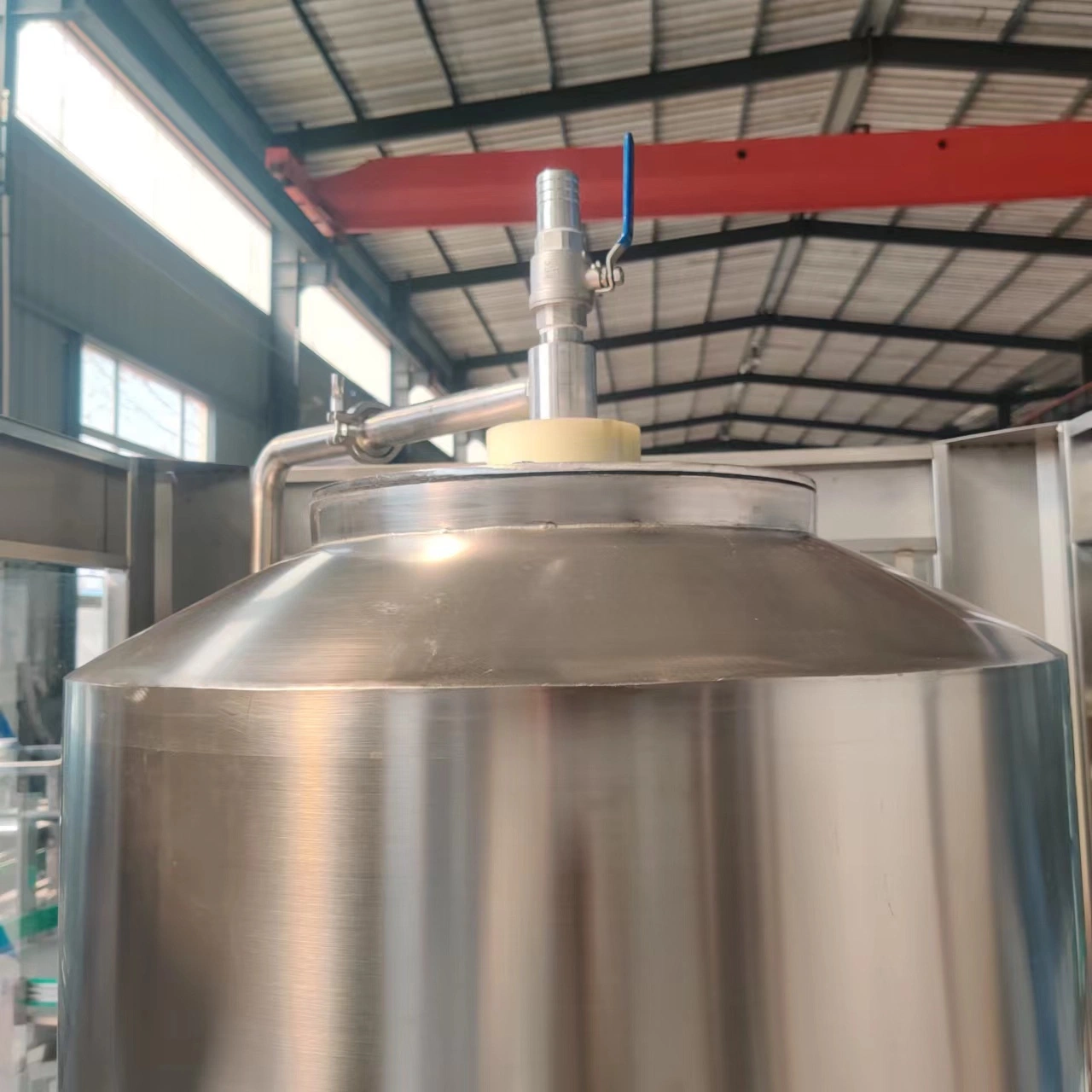 Fully Automatic Wine Filling Sealing Capping Production Machine for Sale