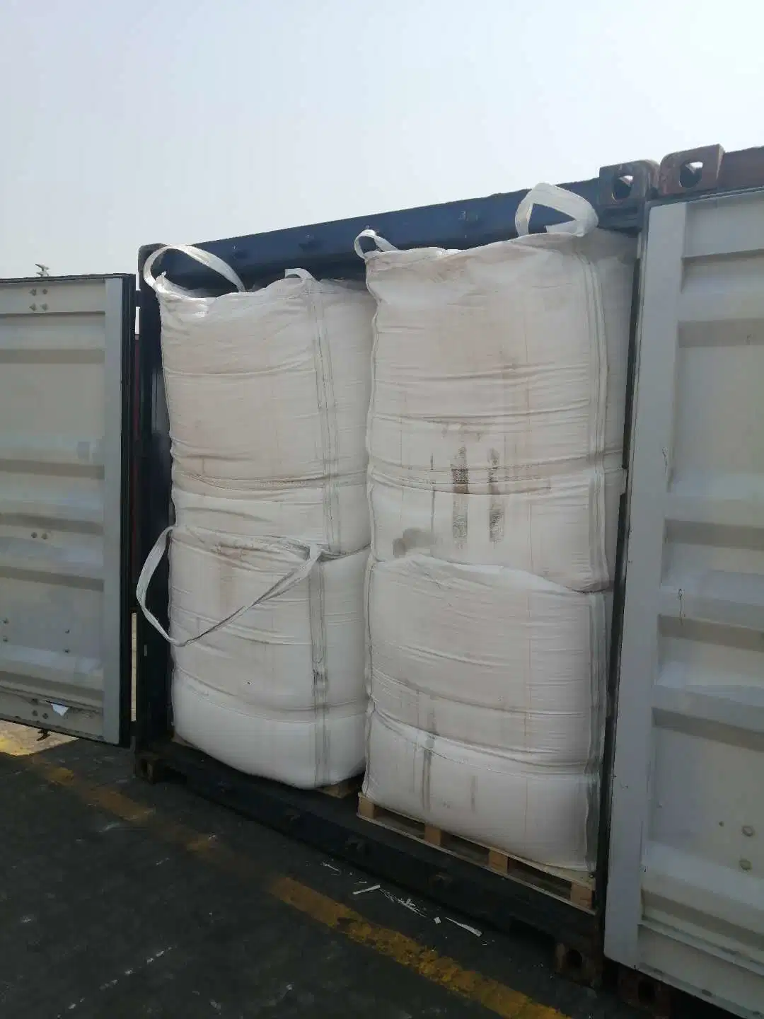 Nitrogen Fertilizer Classification Urea 46% Factory Supplier